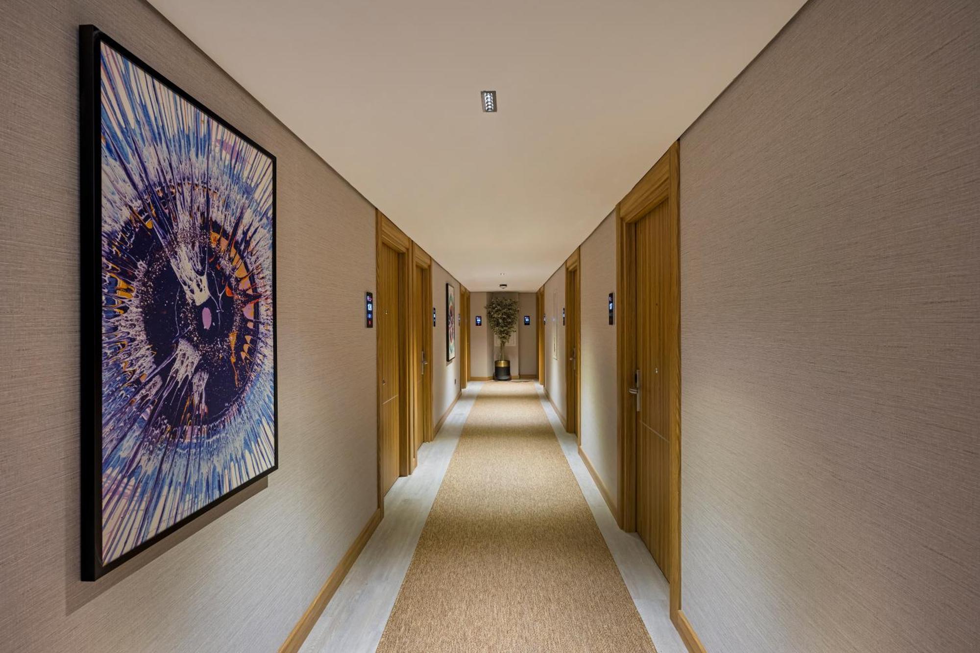 Ramada Encore By Wyndham Istanbul Sisli — Fotos 1